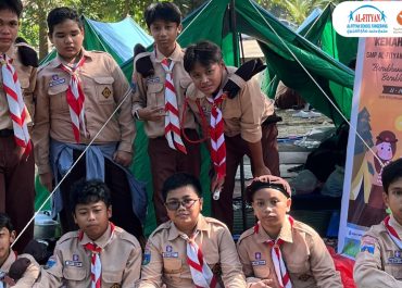 Tumbuhkan Kemandirian dan Solidaritas, SMP Al-Fityan Tangerang Sukses Gelar Kemah Ukhuwah di Kitri Bakti