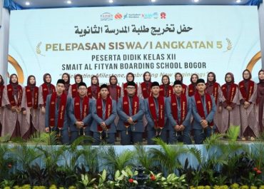 SMAIT Al-Fityan Boarding School Bogor Resmi Lepas Angkatan V dalam Haflah Takharruj Penuh Khidmat