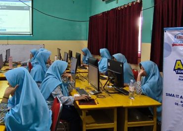 Pelaksanaan ANBK 2025 Berjalan Lancar di SMA Al-Fityan Medan