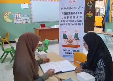 TKIT Al-Fityan Kubu Raya Gelar Penerimaan Laporan Perkembangan Anak Triwulan I