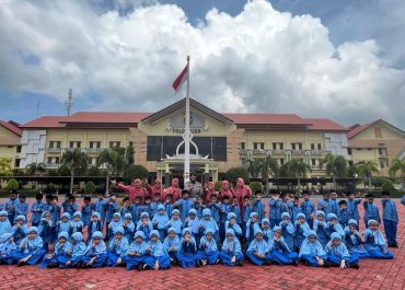 Serunya Outing Class SDIT Al Fityan Aceh: Belajar Langsung ke Markas Polisi!