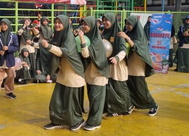 Merajut Persatuan dan Gotong Royong, SMP Al-Fityan School Tangerang Sukses Gelar Lomba Semarak HUT Ke-81 RI