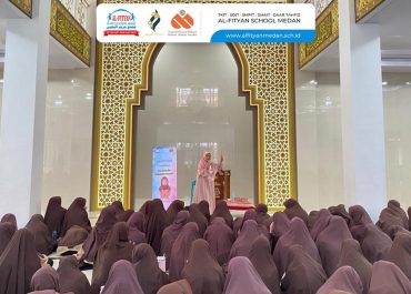 Jadikan Akhlak Rasulullah Kompas Moral di Era Modern, SMP Al-Fityan School Medan Gelar Jalasah Ruhiyah