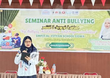 Wujudkan Lingkungan Sekolah Aman, SMPIT Al-Fityan Gowa Gelar Seminar Anti-Bullying untuk Level VII