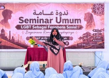 Edukasi Pencegahan dan Penanganan Fenomena Sosial, SMAIT Al-Fityan School Aceh Sukses Gelar Seminar Umum